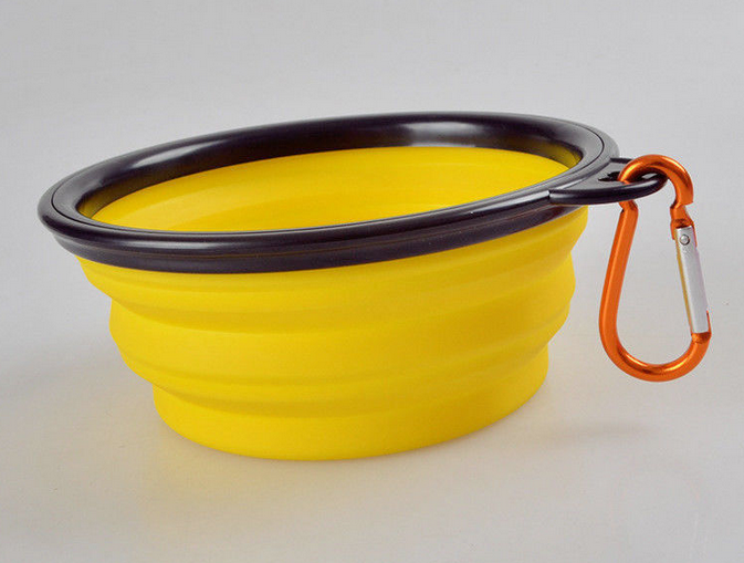 Portable Dog Bowl with Clip